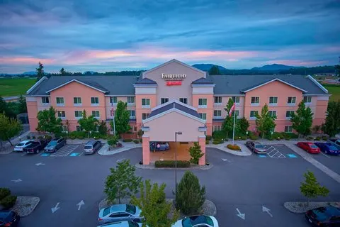 Fairfield by Marriott Inn & Suites Burlington
