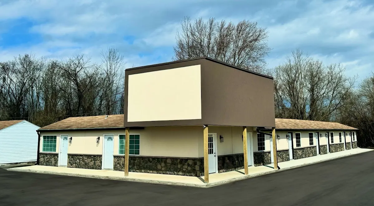 Sleepy Bear Inn