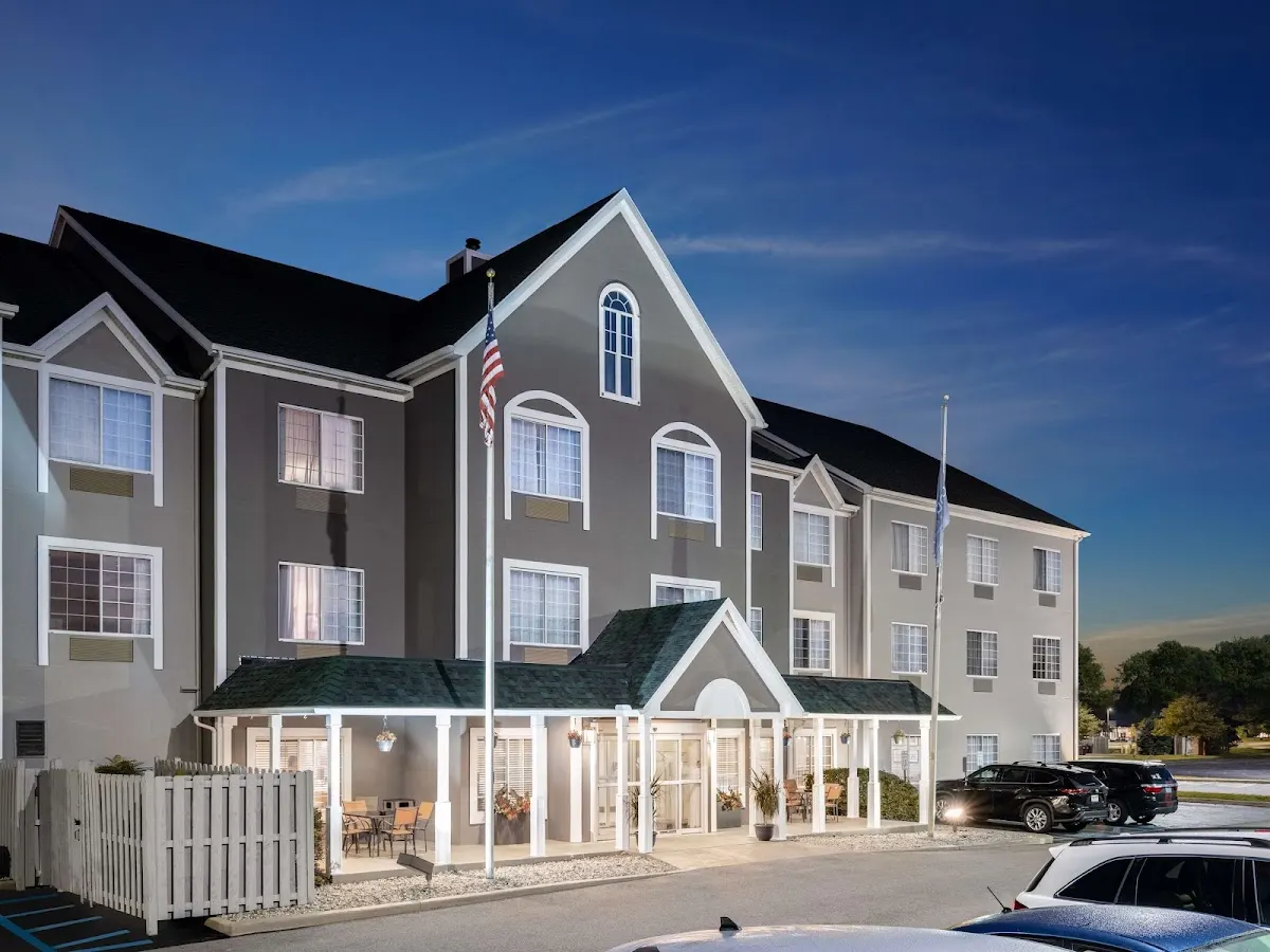Country Inn & Suites by Radisson Maumee - Toledo