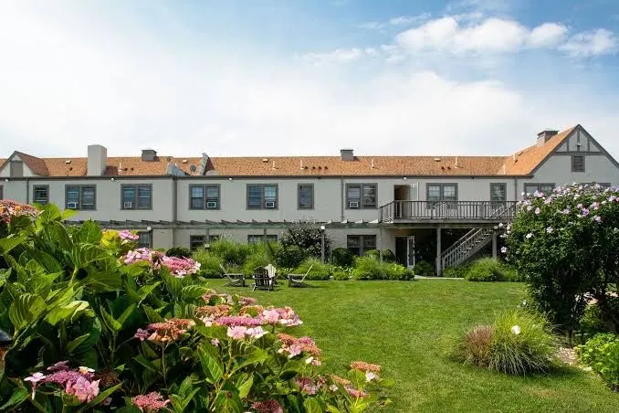 Sole East Resort