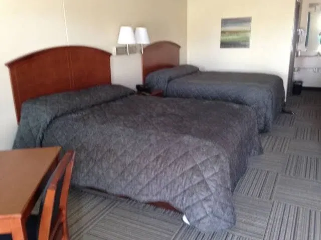 Cross Roads Lodge