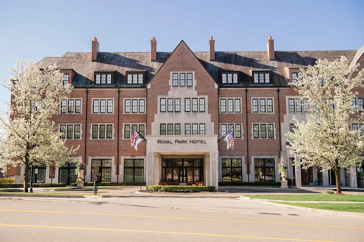 Royal Park Hotel