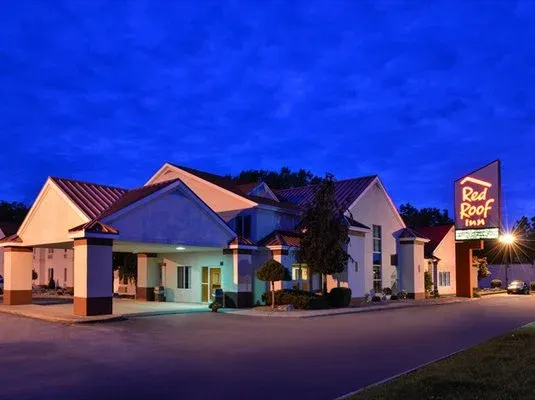 Red Roof Inn Sandusky - Milan