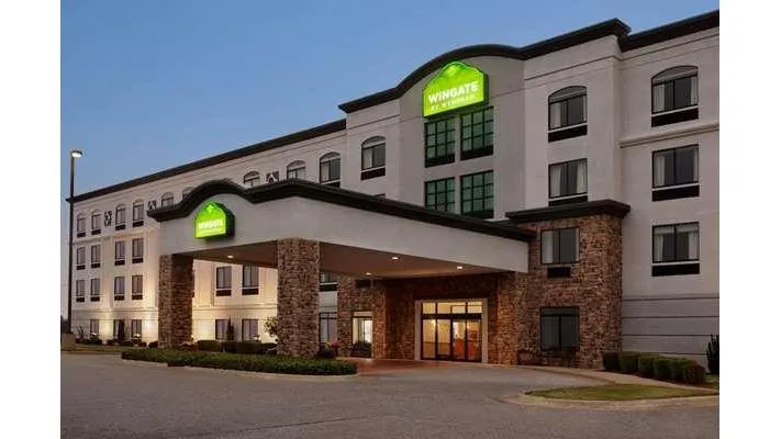 Wingate by Wyndham Bentonville Airport