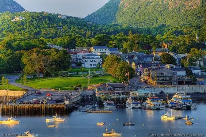 Acadia Ocean View Hotel