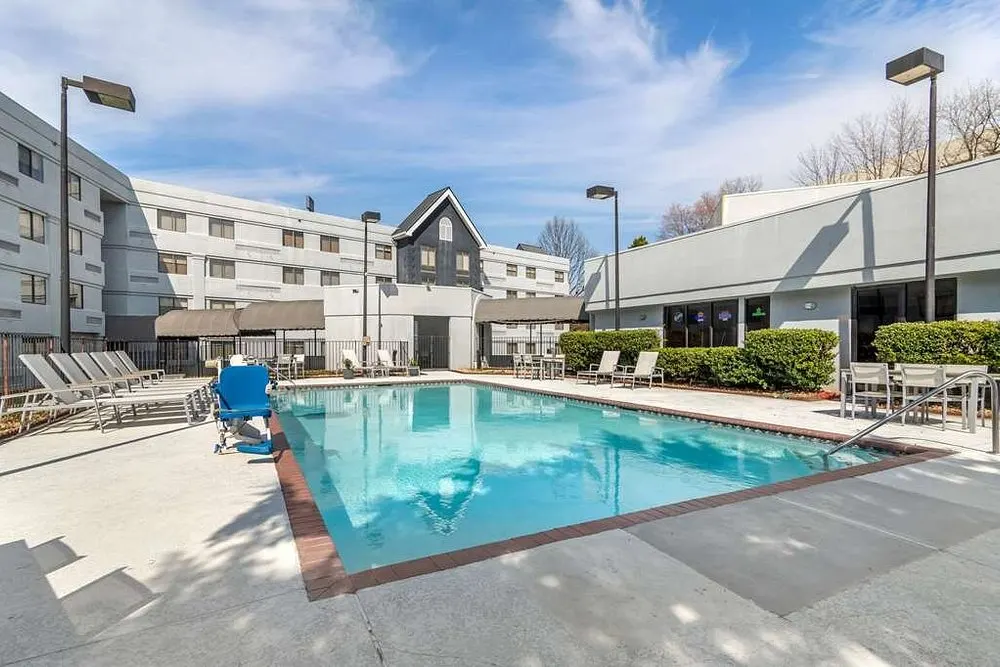 Country Inn & Suites by Radisson, Atlanta Airport South, GA