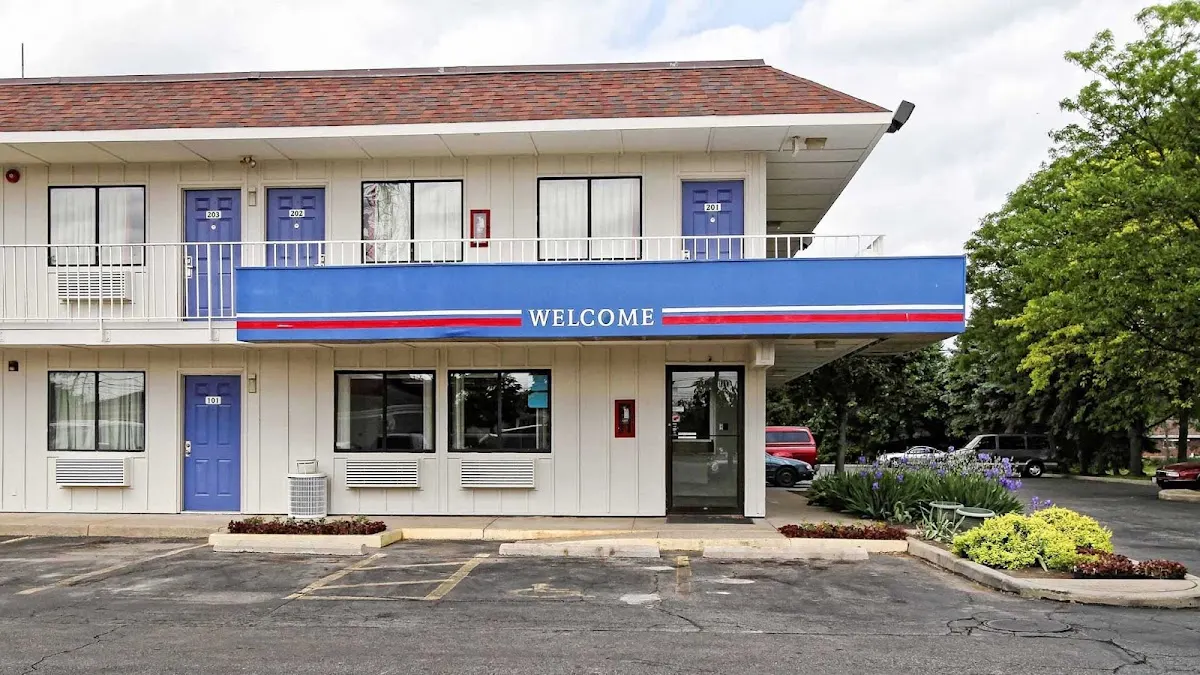 Motel 6 Amherst, OH - Cleveland West - Lorain