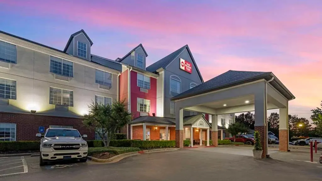 Best Western Plus Lake Lanier Gainesville Hotel & Suites