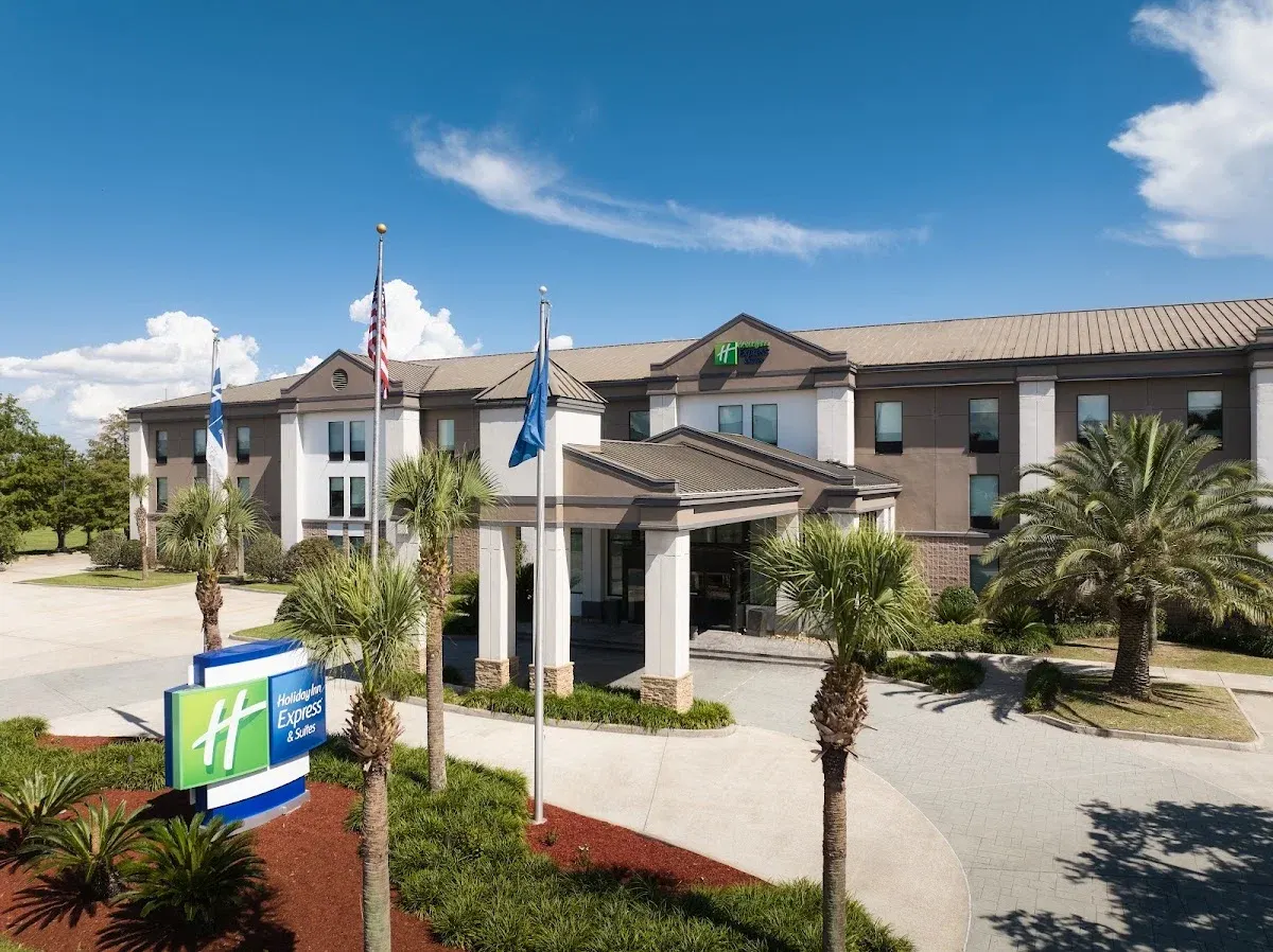 Holiday Inn Express & Suites New Orleans Airport South by IHG