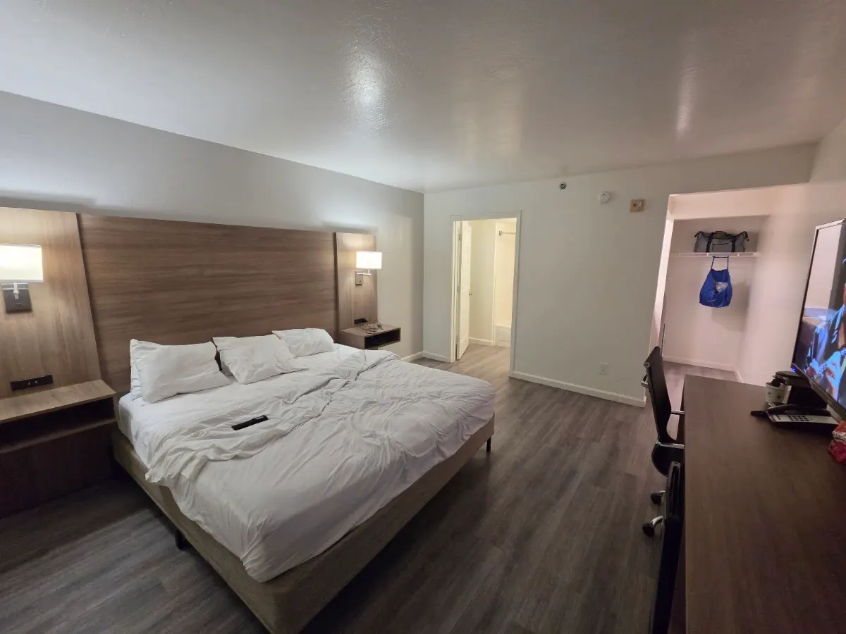 Howard Johnson by Wyndham Tempe University/Phoenix