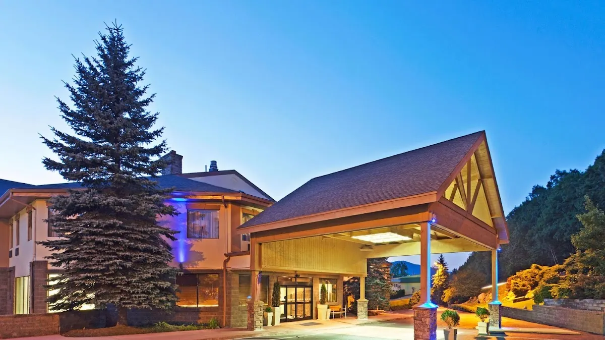 Holiday Inn Express Blowing Rock South by IHG