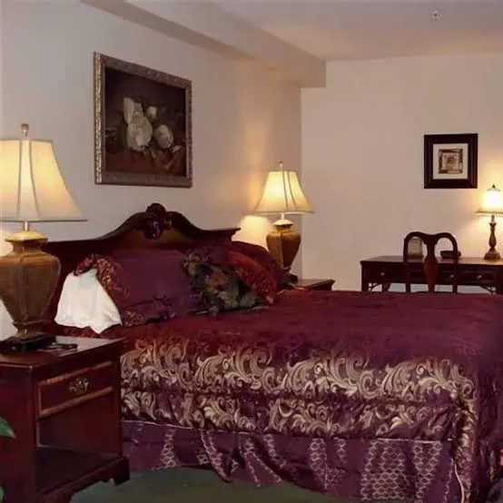 Colonie inn and Suites