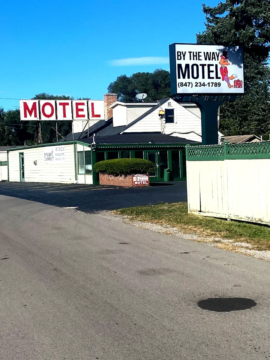 By the Way Motel Lake Bluff