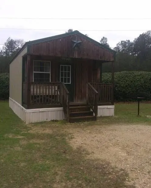 Whispering Creek Lodging & RV Resort