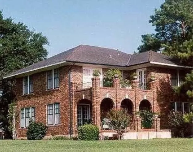 Far View Bed & Breakfast Inn