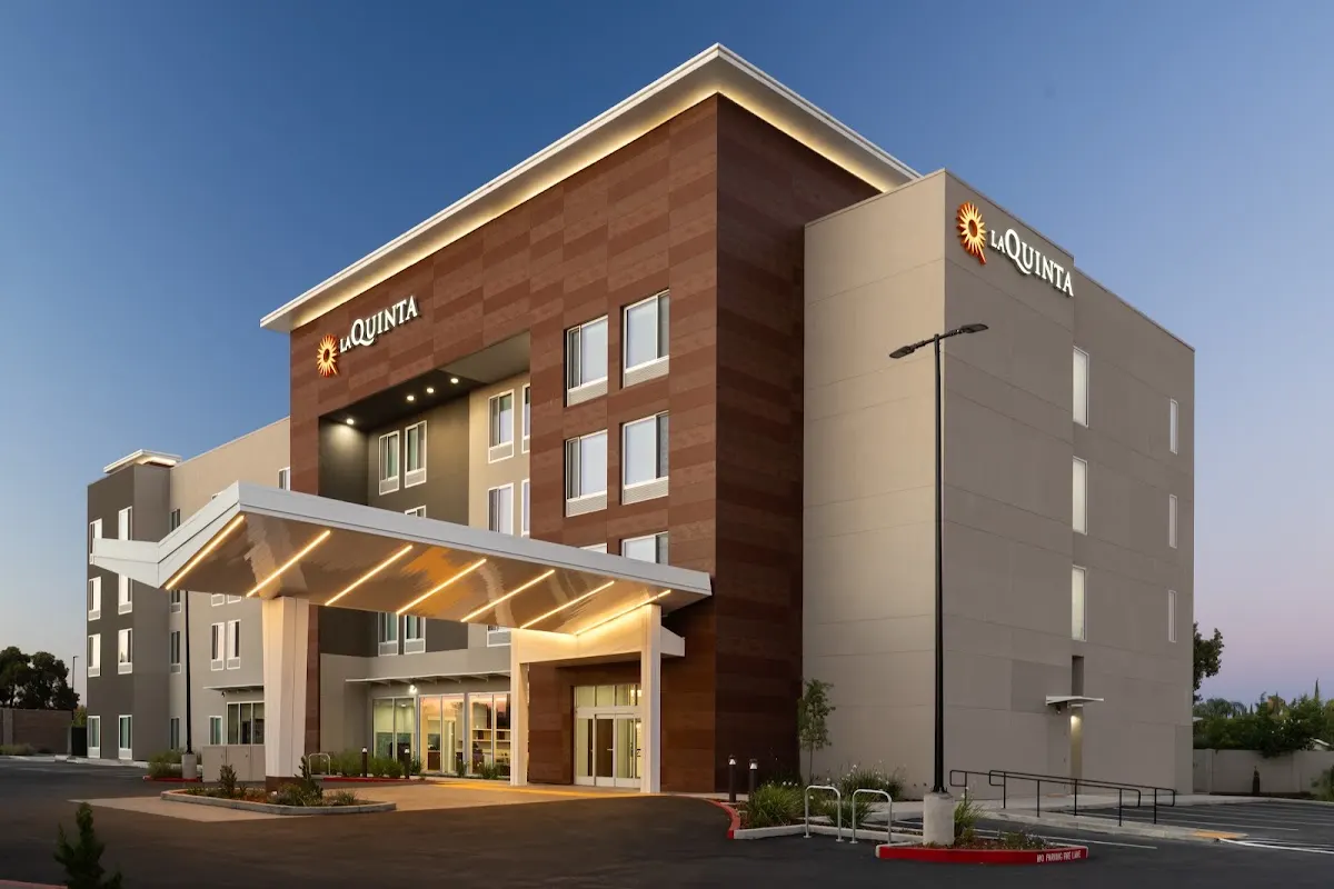 La Quinta Inn & Suites By Wyndham Tracy