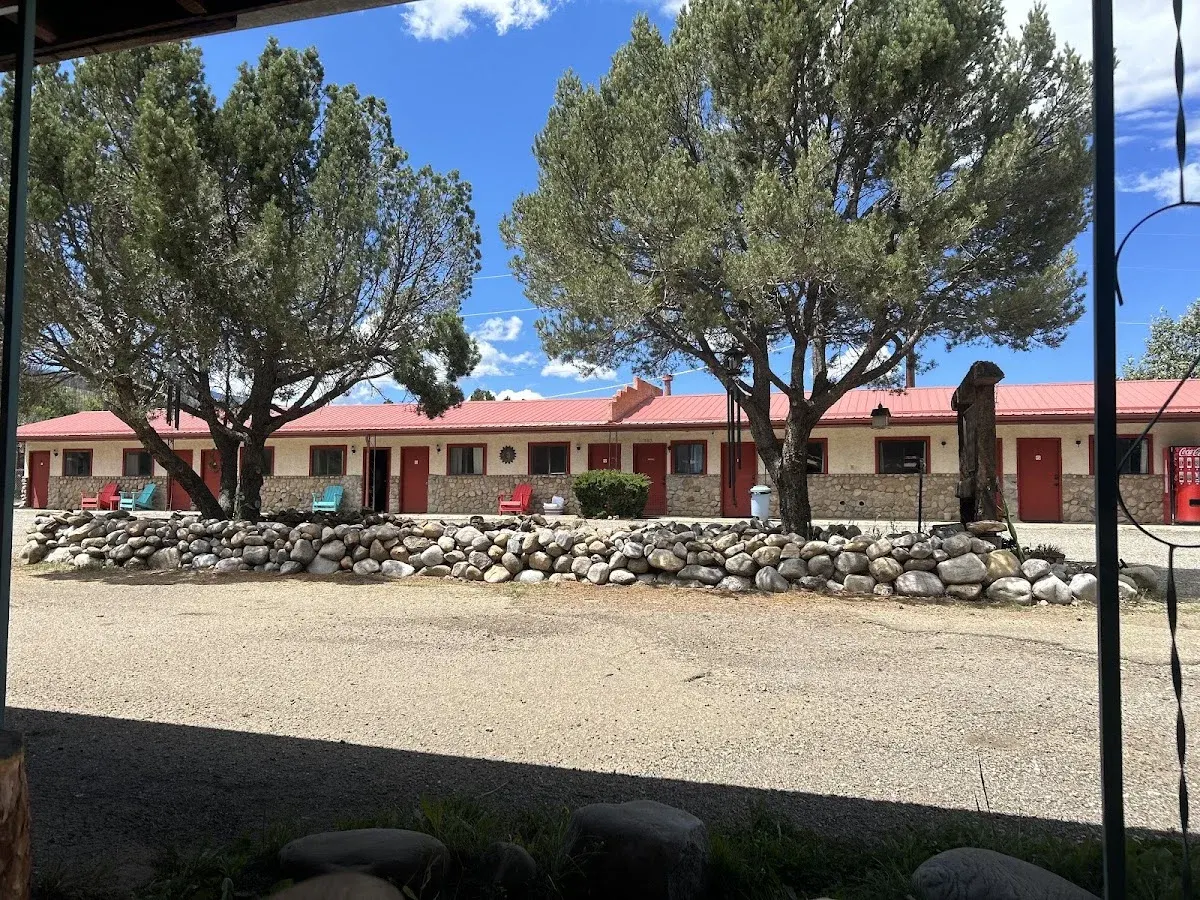 Historic Mora Inn & RV Park
