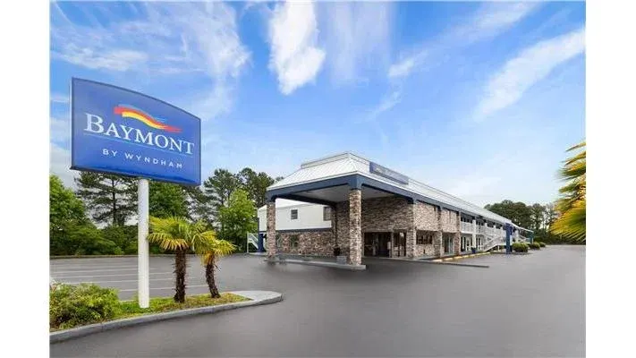 Baymont by Wyndham Richburg/Chester Area