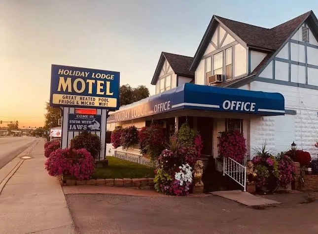 Holiday Lodge Motel
