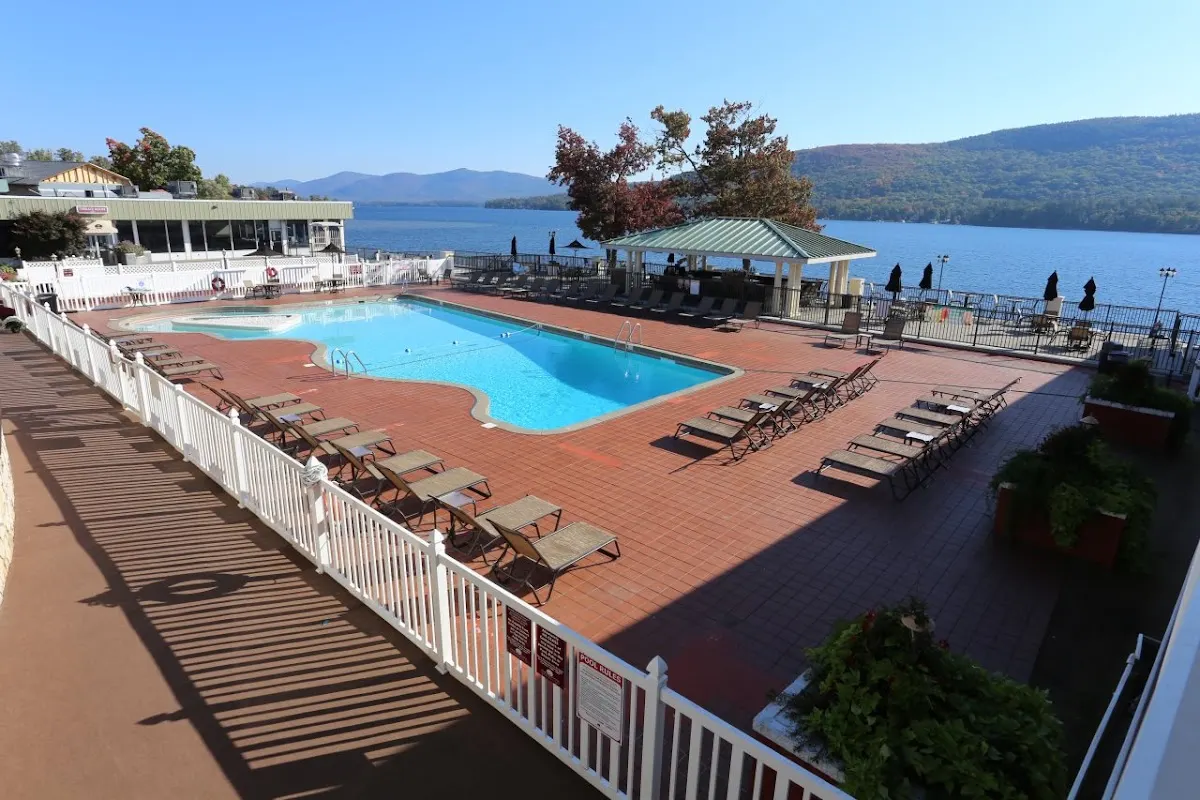 Georgian Lakeside Resort