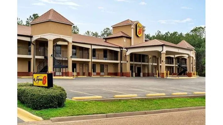 Super 8 by Wyndham Pearl/Jackson Airport