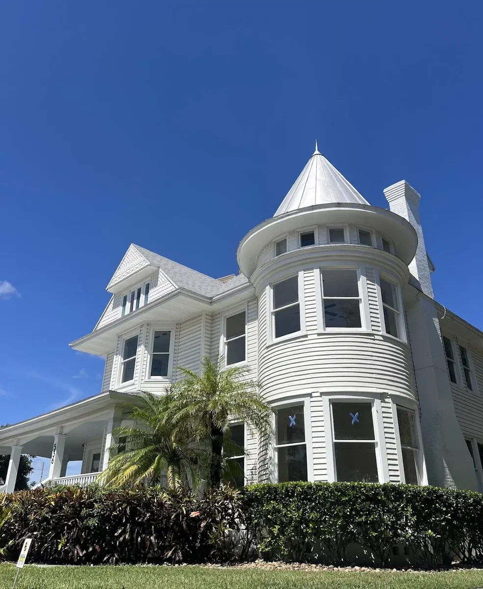 The Parrish Grove Inn