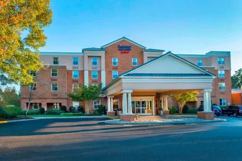 Fairfield by Marriott Inn & Suites Williamsburg