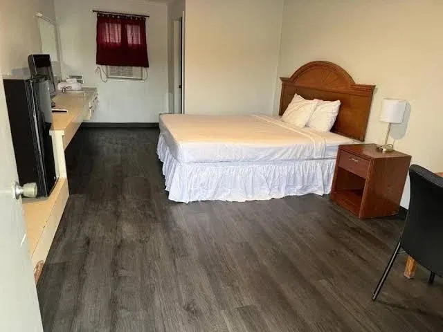 STONE`S MOTEL