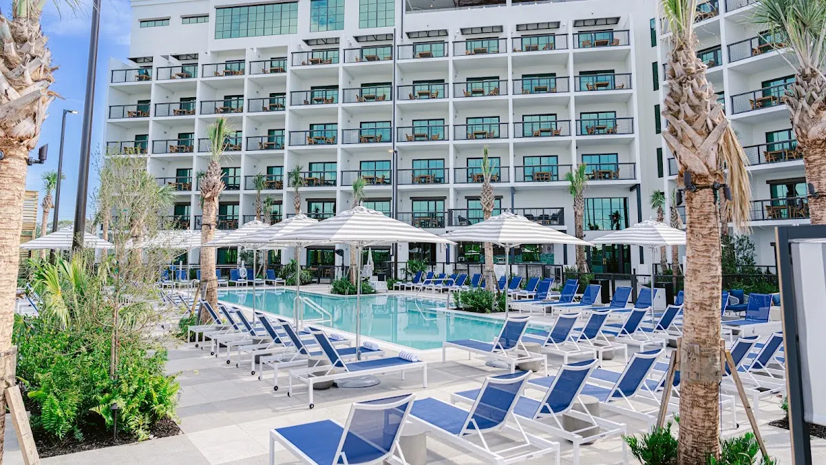 The Perry Hotel Naples