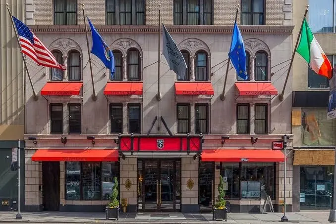 Fitzpatrick Manhattan Hotel