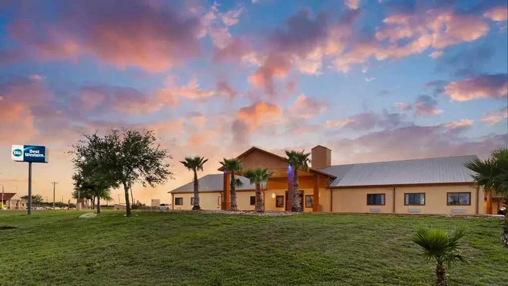 Best Western Hebbronville Inn