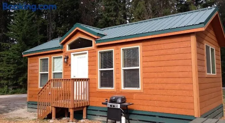 Leavenworth Camping Resort Cottage 7