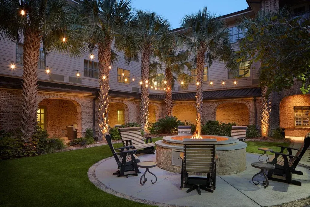 Courtyard by Marriott Charleston Mt. Pleasant
