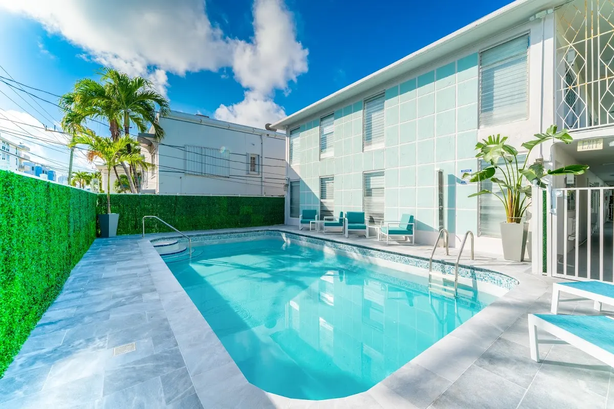 PRAIA Boutique Hotel And Residences