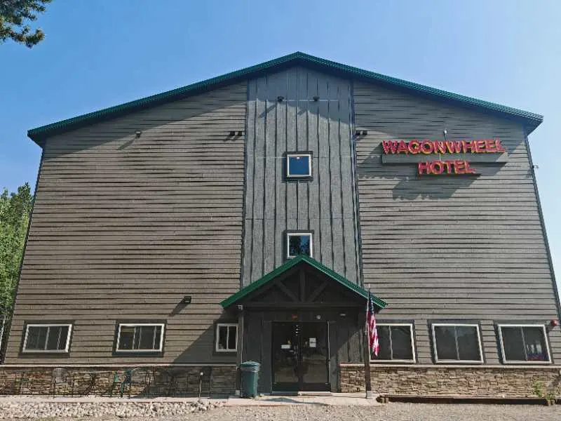 Wagon Wheel Hotel