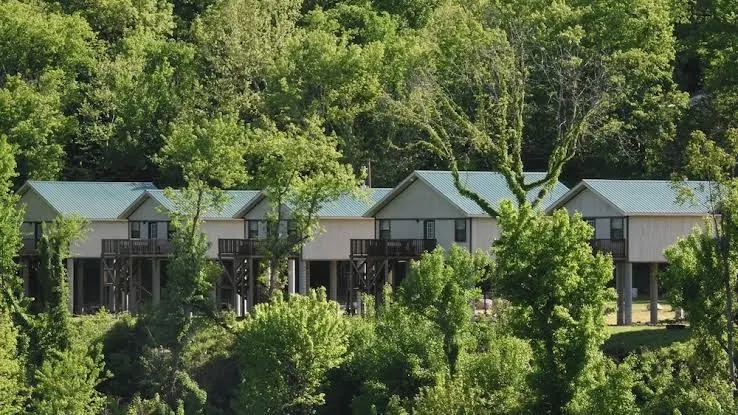 Anglers White River Resort