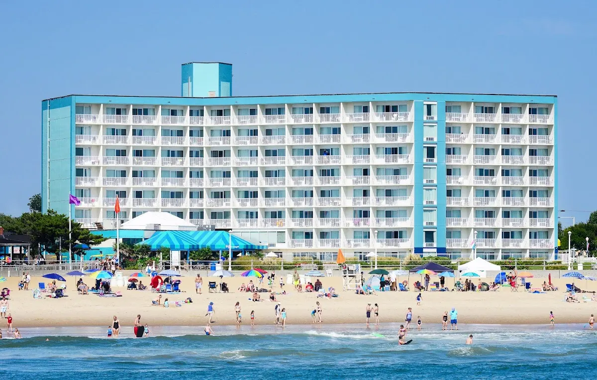 Surfbreak Virginia Beach Oceanfront, an Ascend Collection Hotel
