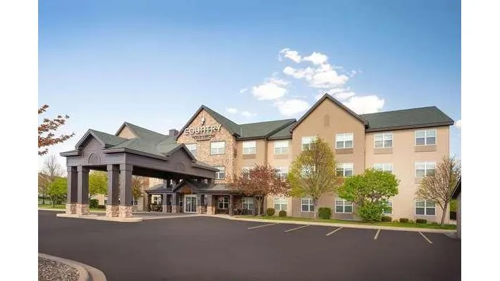 Country Inn & Suites by Radisson Albertville near Outlet Mall