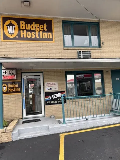 Budget Host Inn