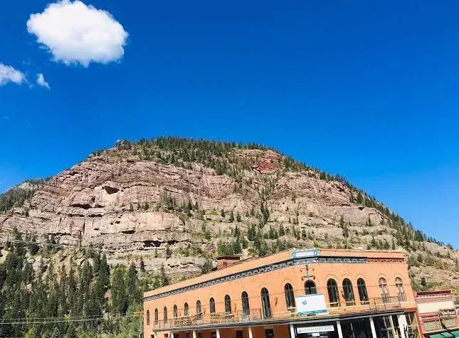 Bridal Veil Bed & Breakfast