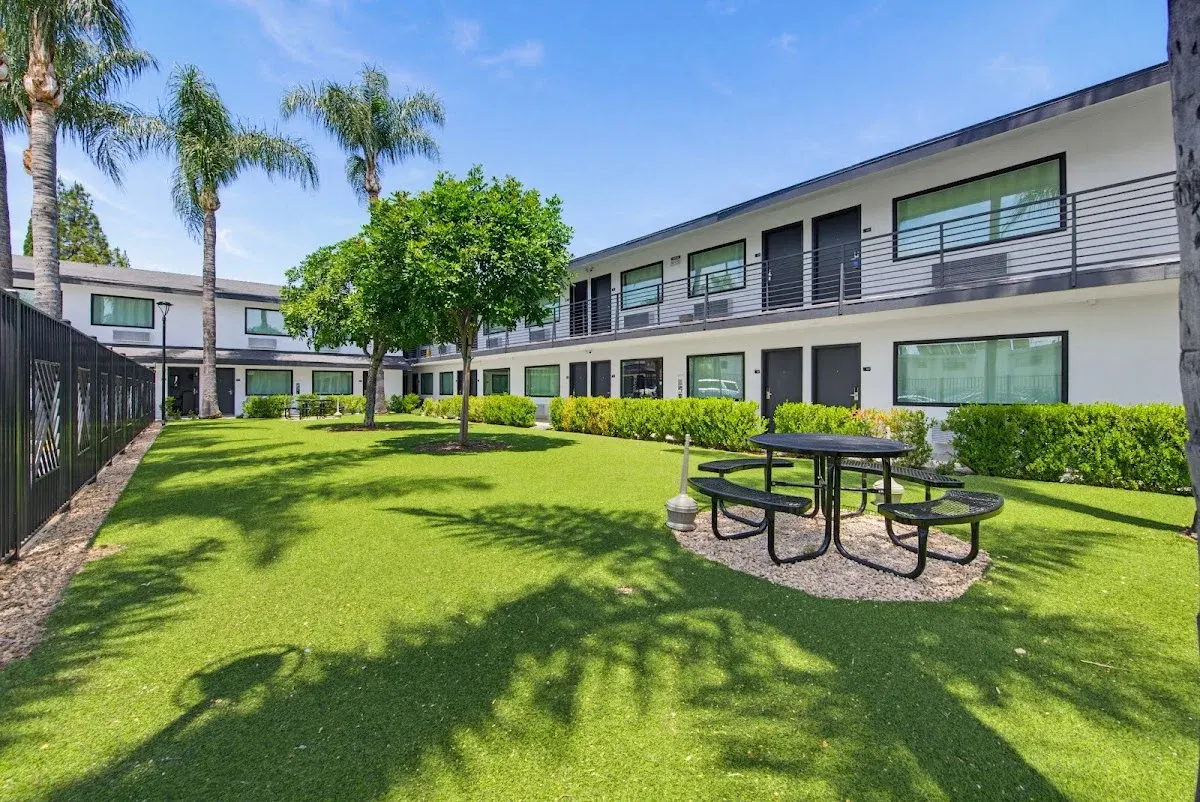 Hyland Inn Van Nuys