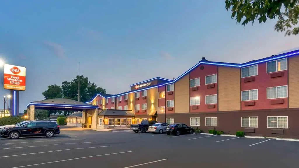 Best Western Plus Yakima Hotel