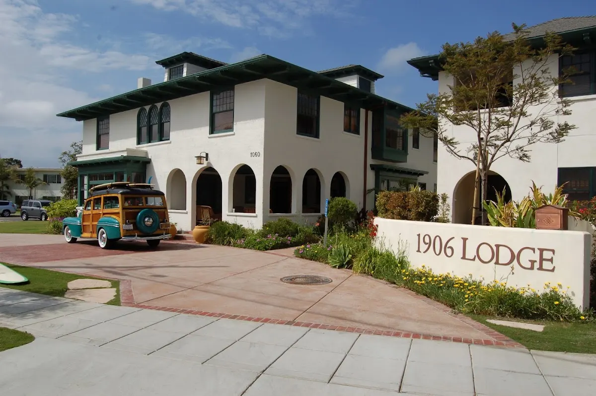 1906 Lodge