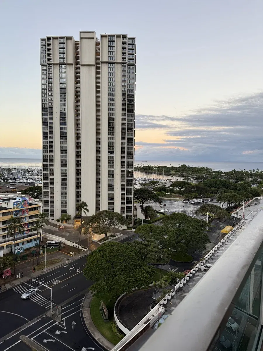 LSI Resorts at Ala Moana