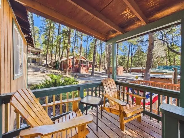 Whispering Pine Cabins