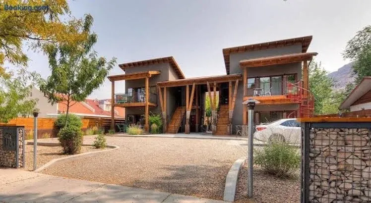 Casa Moab 3 - Downtown Moab - Outdoor Sauna!