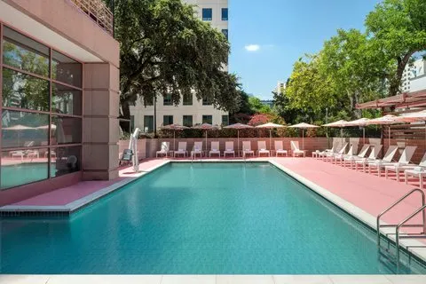 Renaissance Austin Downtown Hotel
