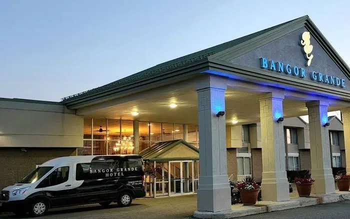 Bangor Grande Hotel & Conference Center