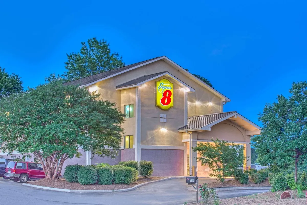 Super 8 by Wyndham Charlottesville