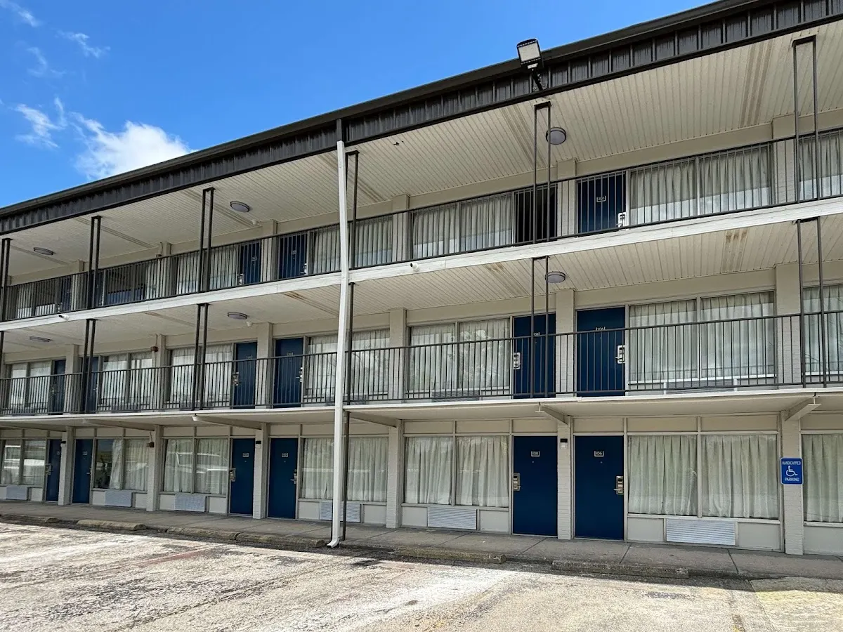Motel 6 Richmond, KY – Eku Campus Area